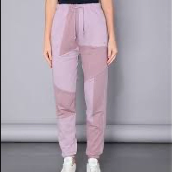 BNWT ⭐️ RARE⭐️ XS Adidas Daniëlle Cathari Joggers - Picture 9 of 9